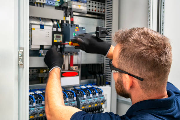 Best Electric Panel Repair  in University Gardens, NY